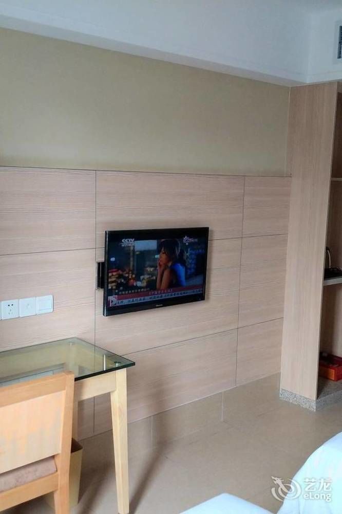 Luck 7 Inn Yichang Cbd Exterior foto